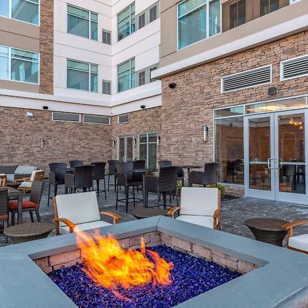Cambria Hotel Manchester South Windsor 외부 사진