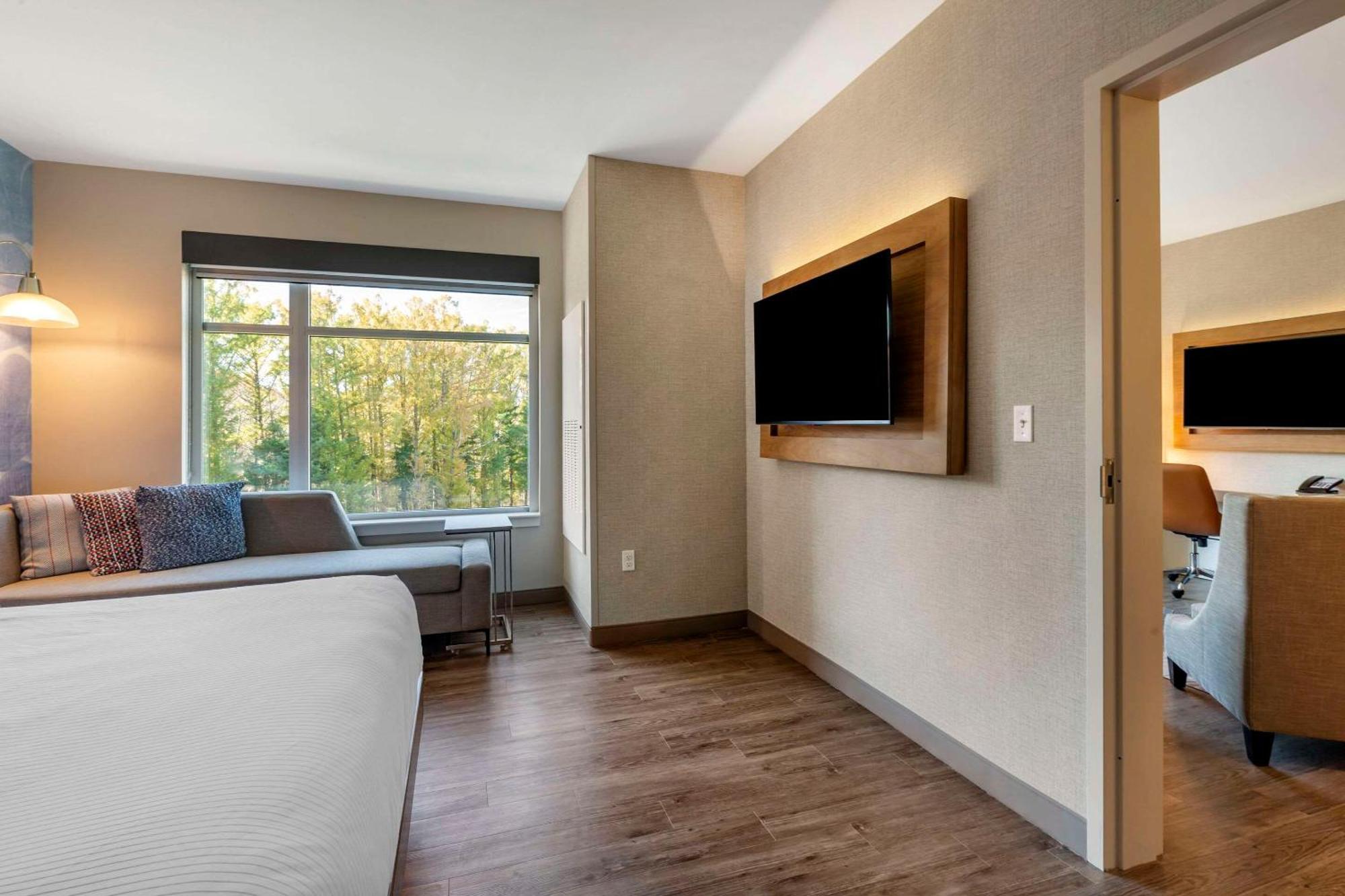 Cambria Hotel Manchester South Windsor 외부 사진