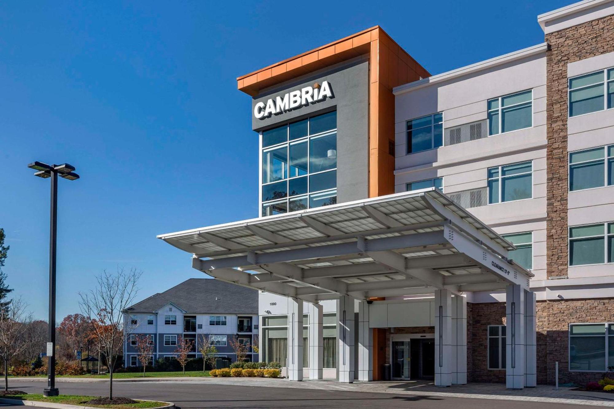 Cambria Hotel Manchester South Windsor 외부 사진